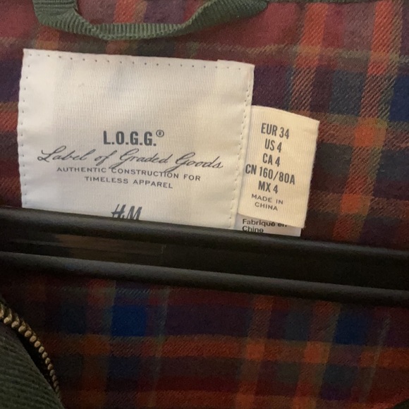 Dark Green H&M Vest - Picture 3 of 3